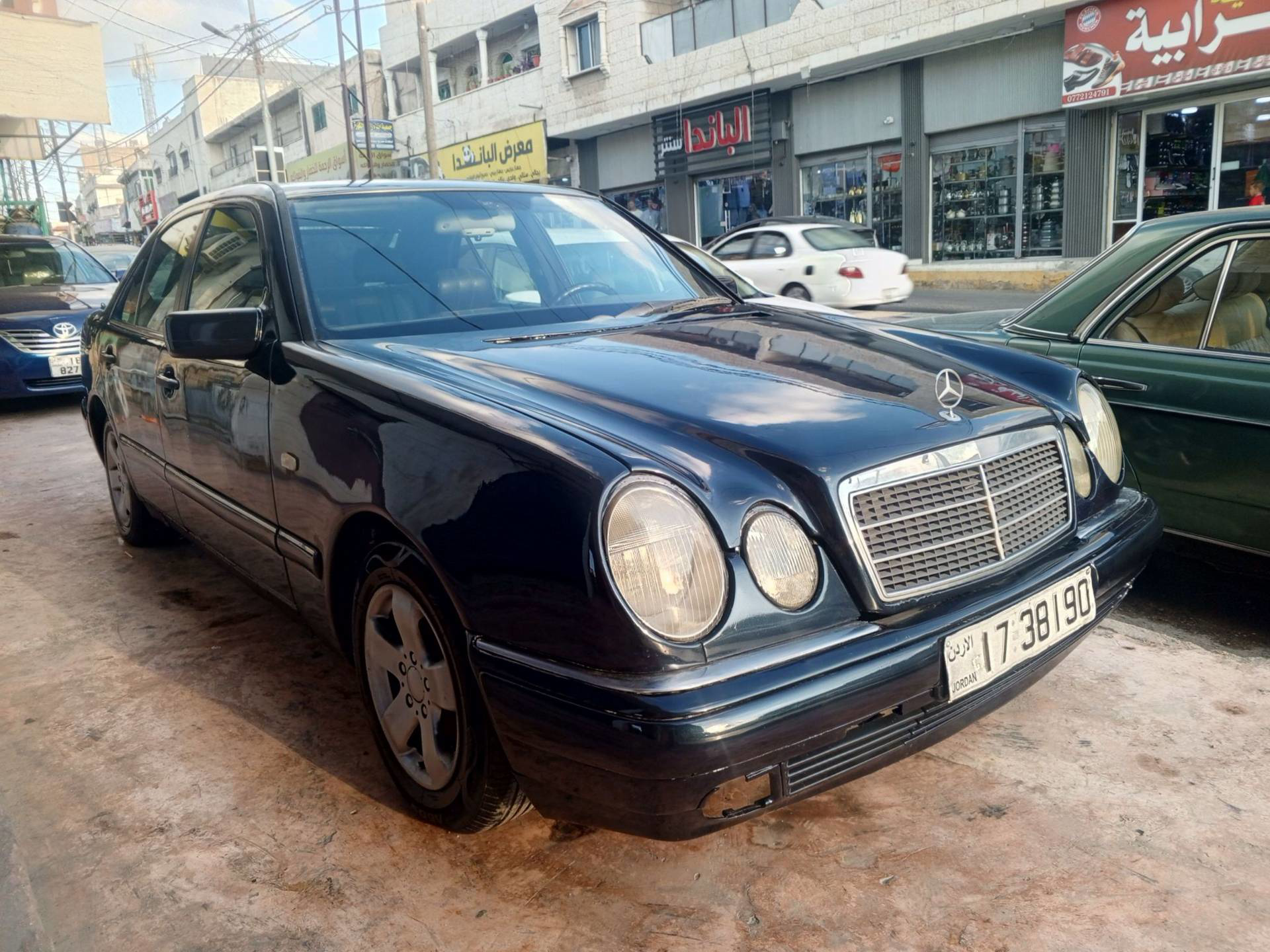مرسيدس بنز E200 1996