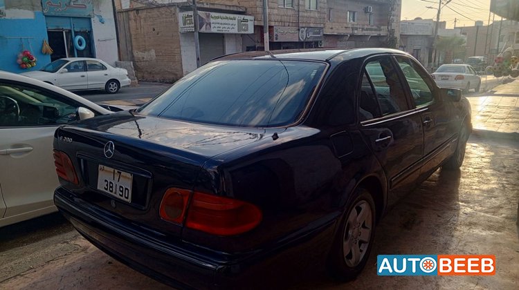 مرسيدس بنز E200 1996