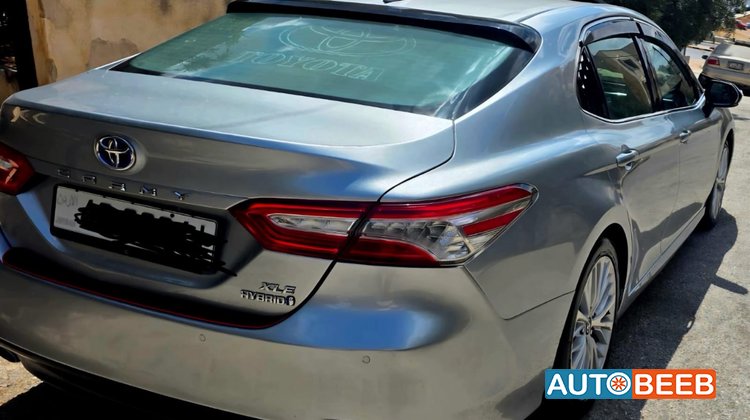 Toyota Camry 2018