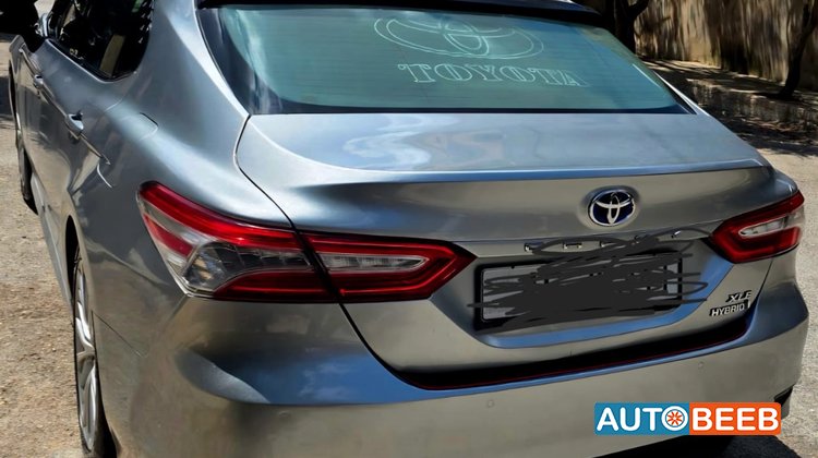Toyota Camry 2018