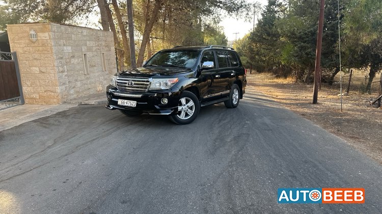 Toyota Land Cruiser 2014