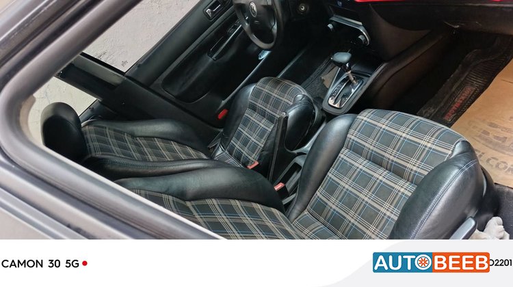 Volkswagen Golf MK 2003