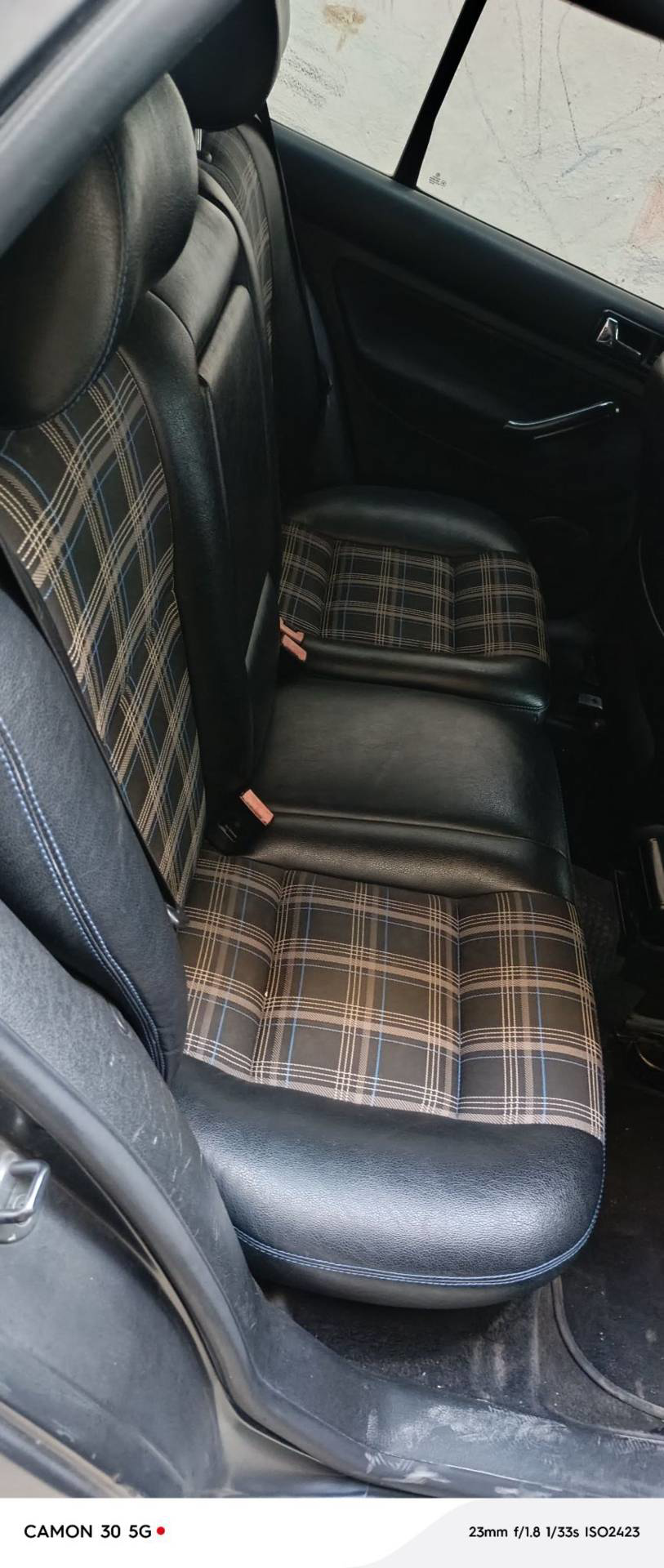 Volkswagen Golf MK 2003