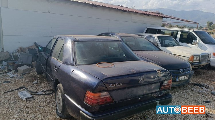 Mercedes Benz A200 1986