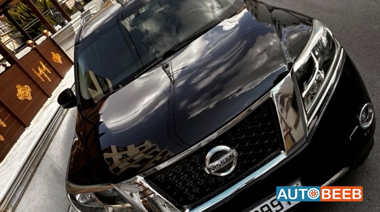 Nissan Pathfinder 2014