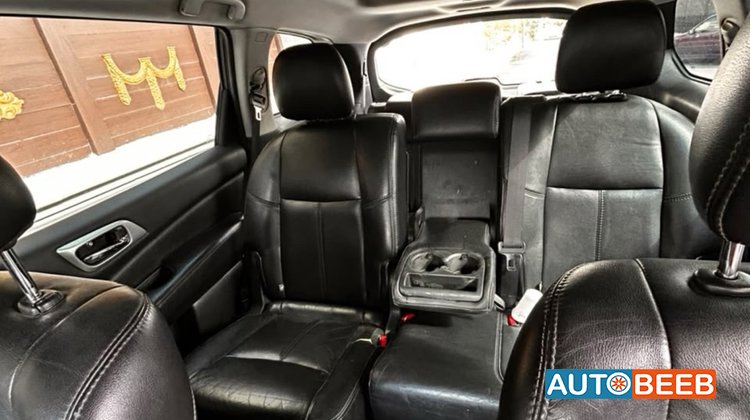 Nissan Pathfinder 2014