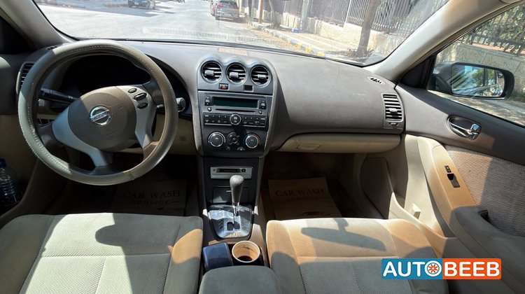 Nissan Altima 2008