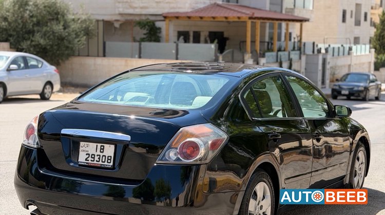Nissan Altima 2008
