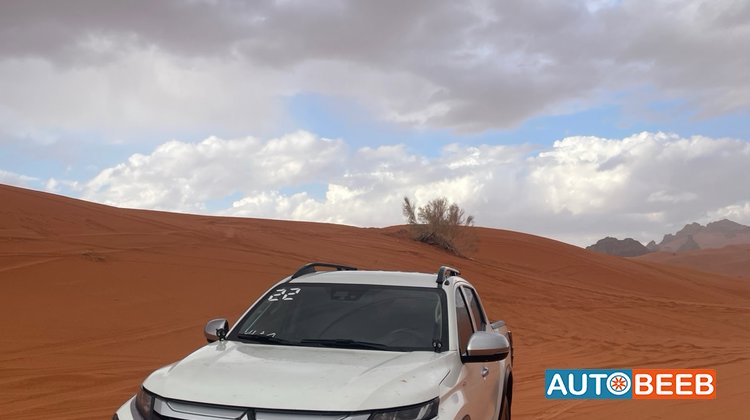Mitsubishi L200 2022