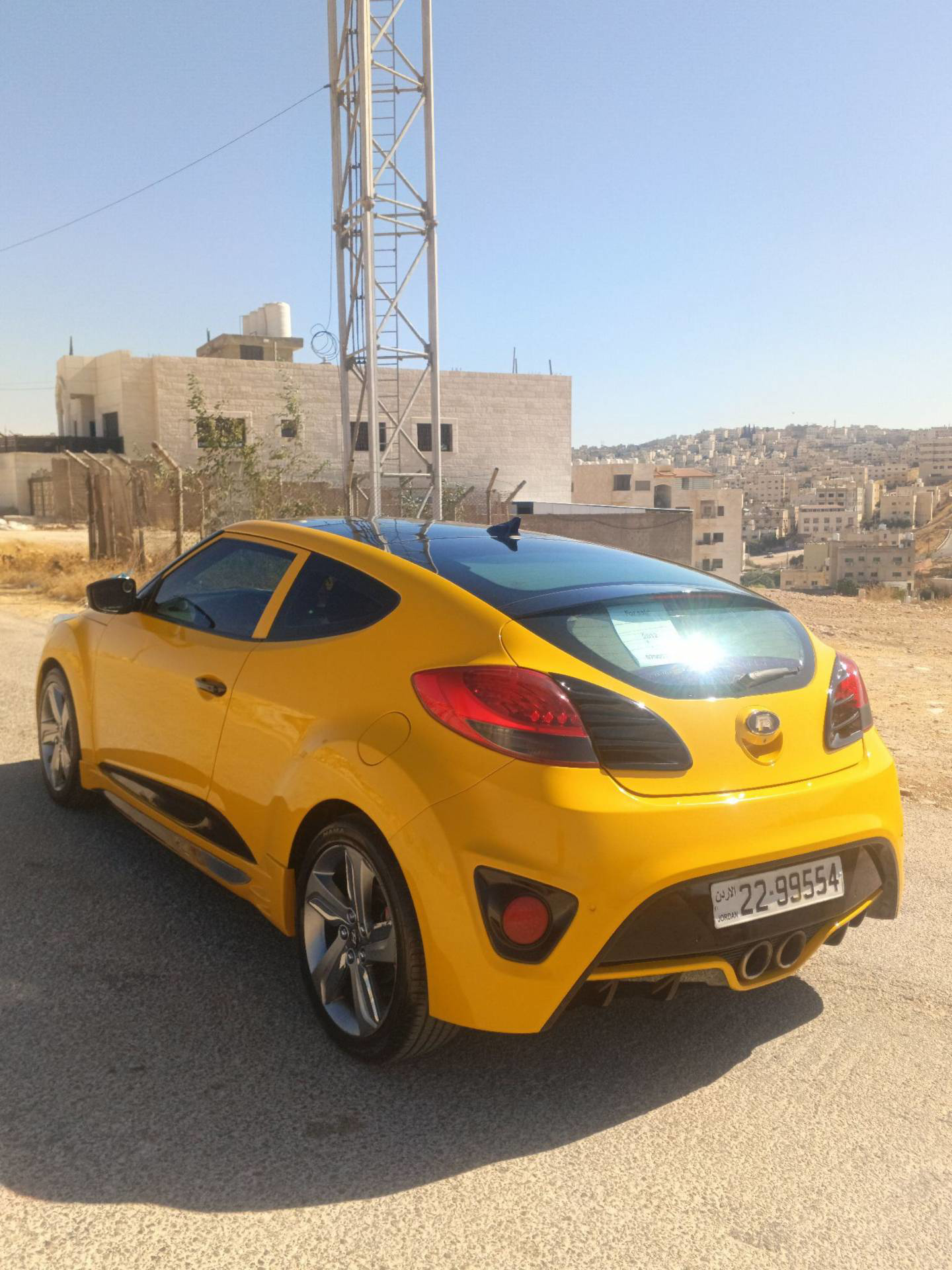 هيونداي فوليستر 2012