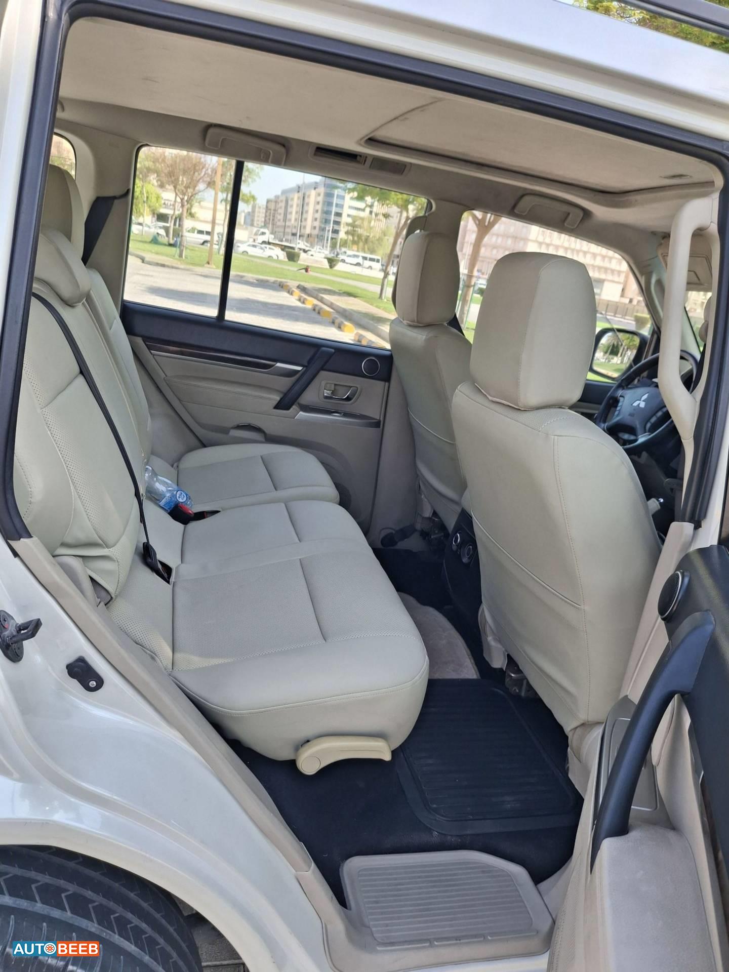 Mitsubishi Pajero 2014
