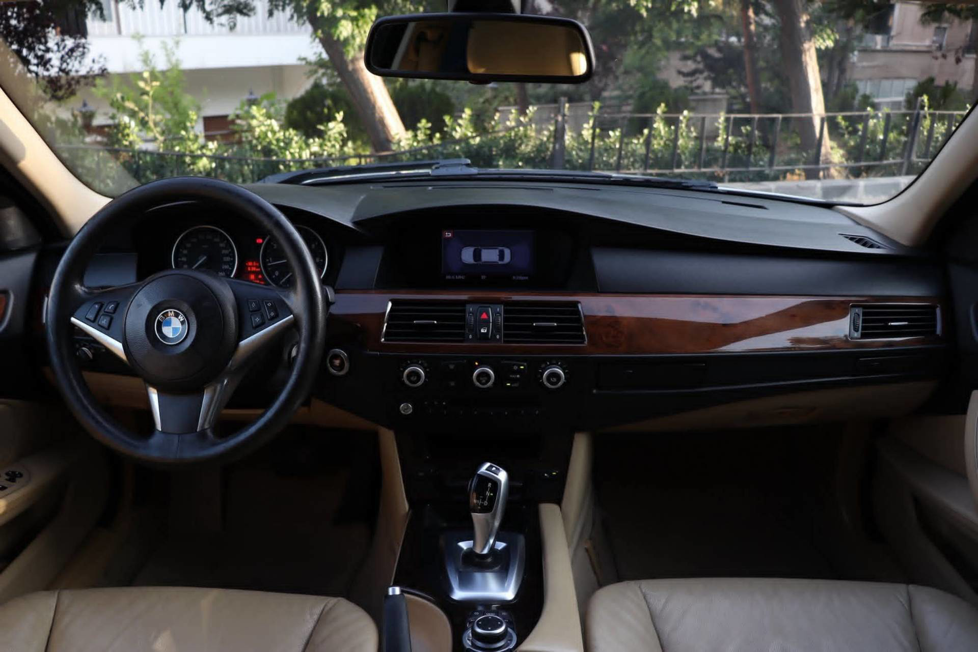 BMW 520 2009