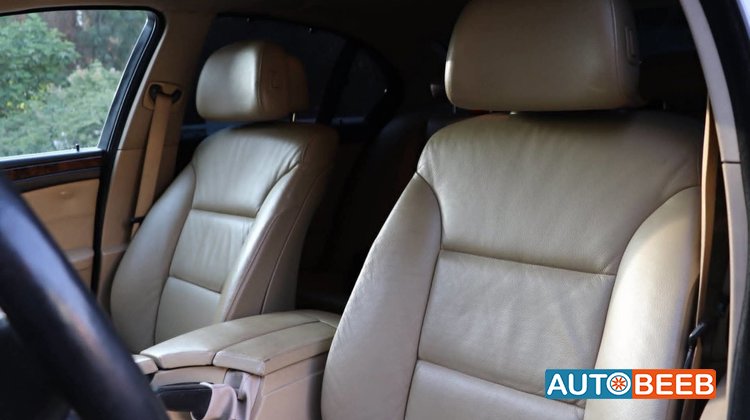 BMW 520 2009