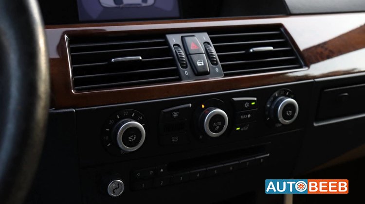 BMW 520 2009