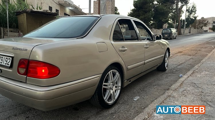 Mercedes Benz E200 1997