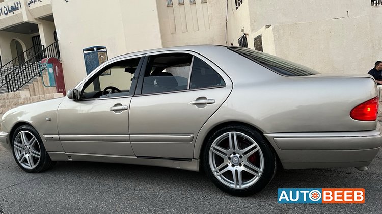 Mercedes Benz E200 1997