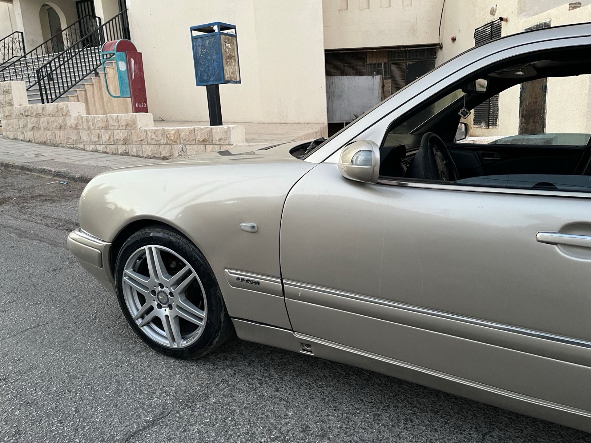 Mercedes Benz E200 1997