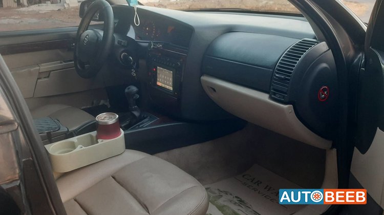 Opel Omega 2003