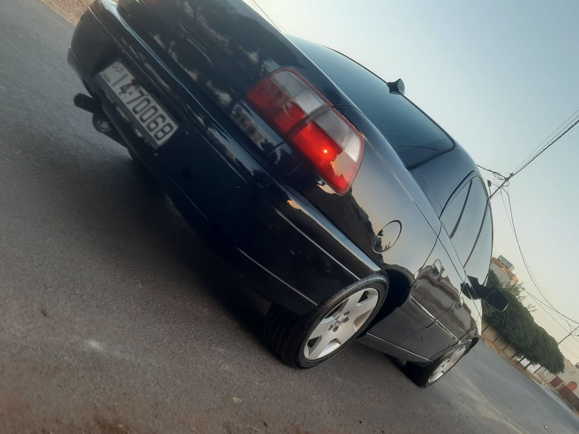Opel Omega 2003