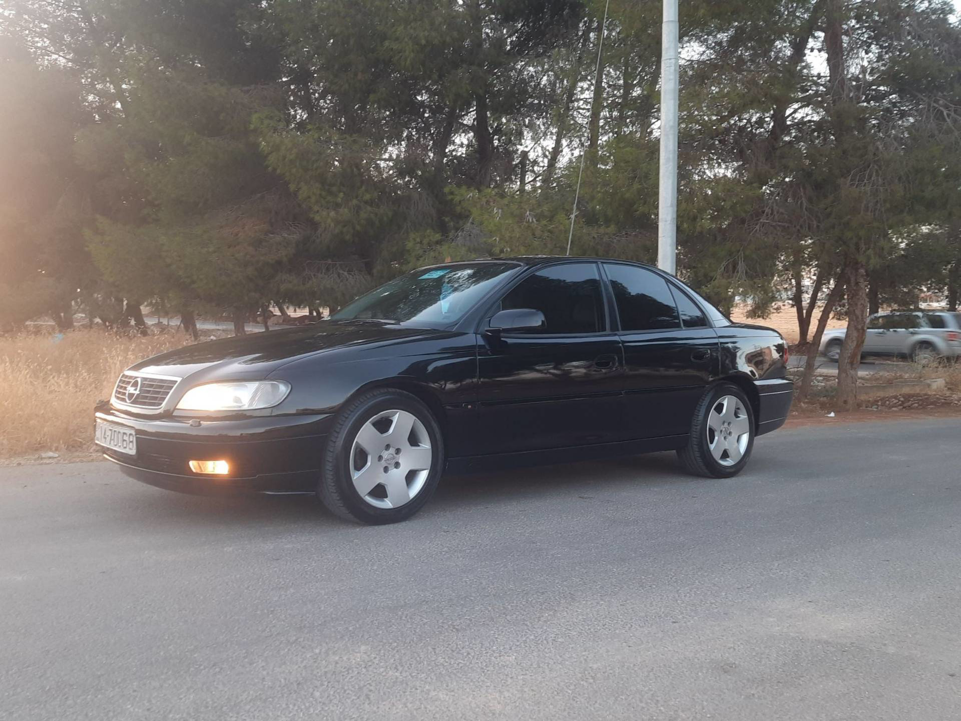 Opel Omega 2003