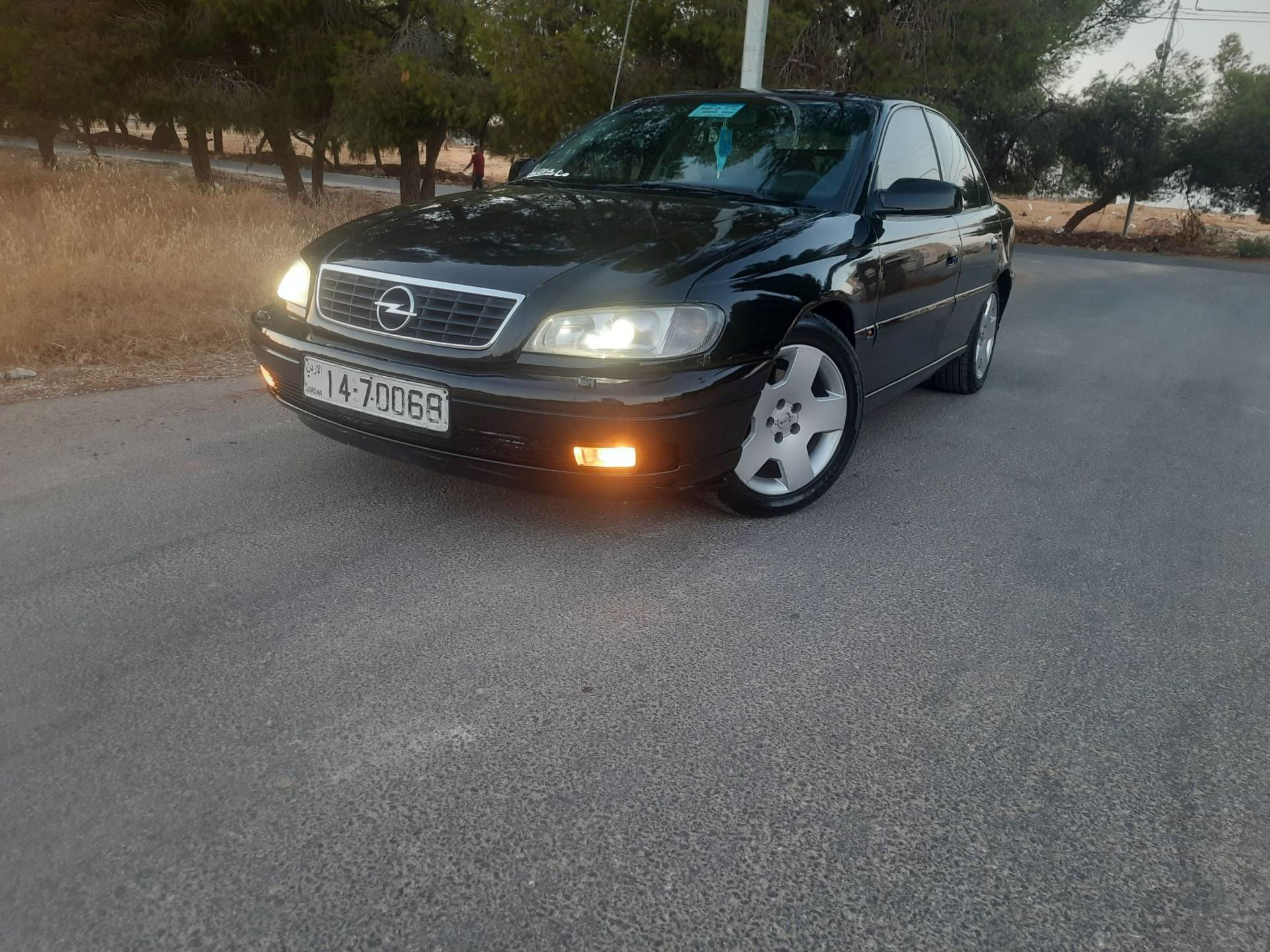 Opel Omega 2003