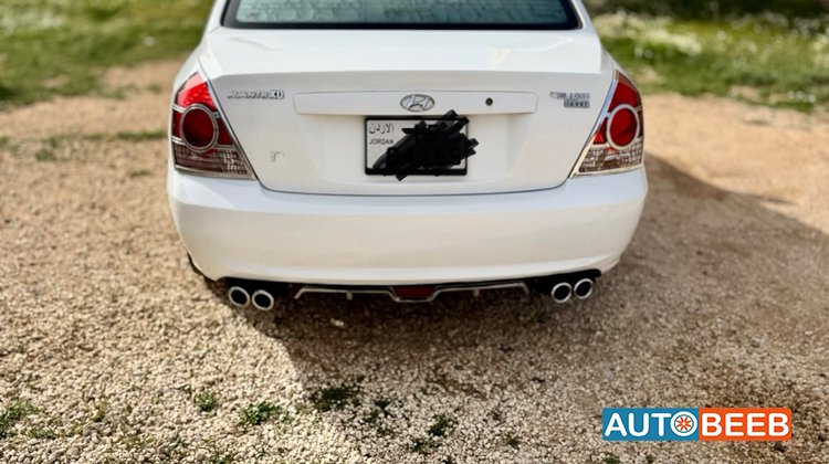 Hyundai Elantra 2005