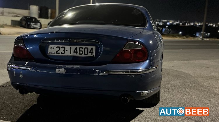 Jaguar  2003