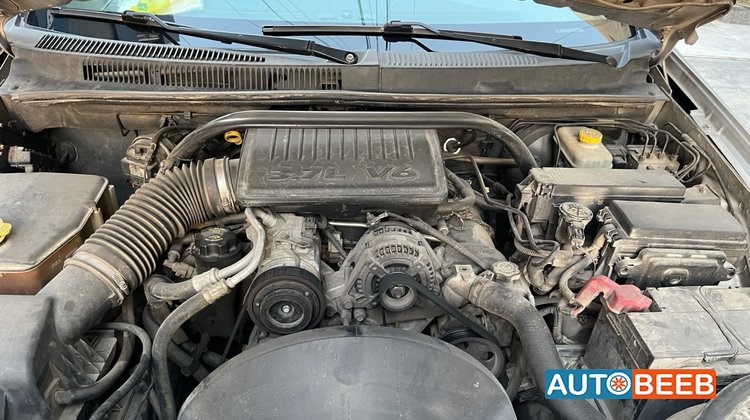 Jeep Grand Cherokee L 2006