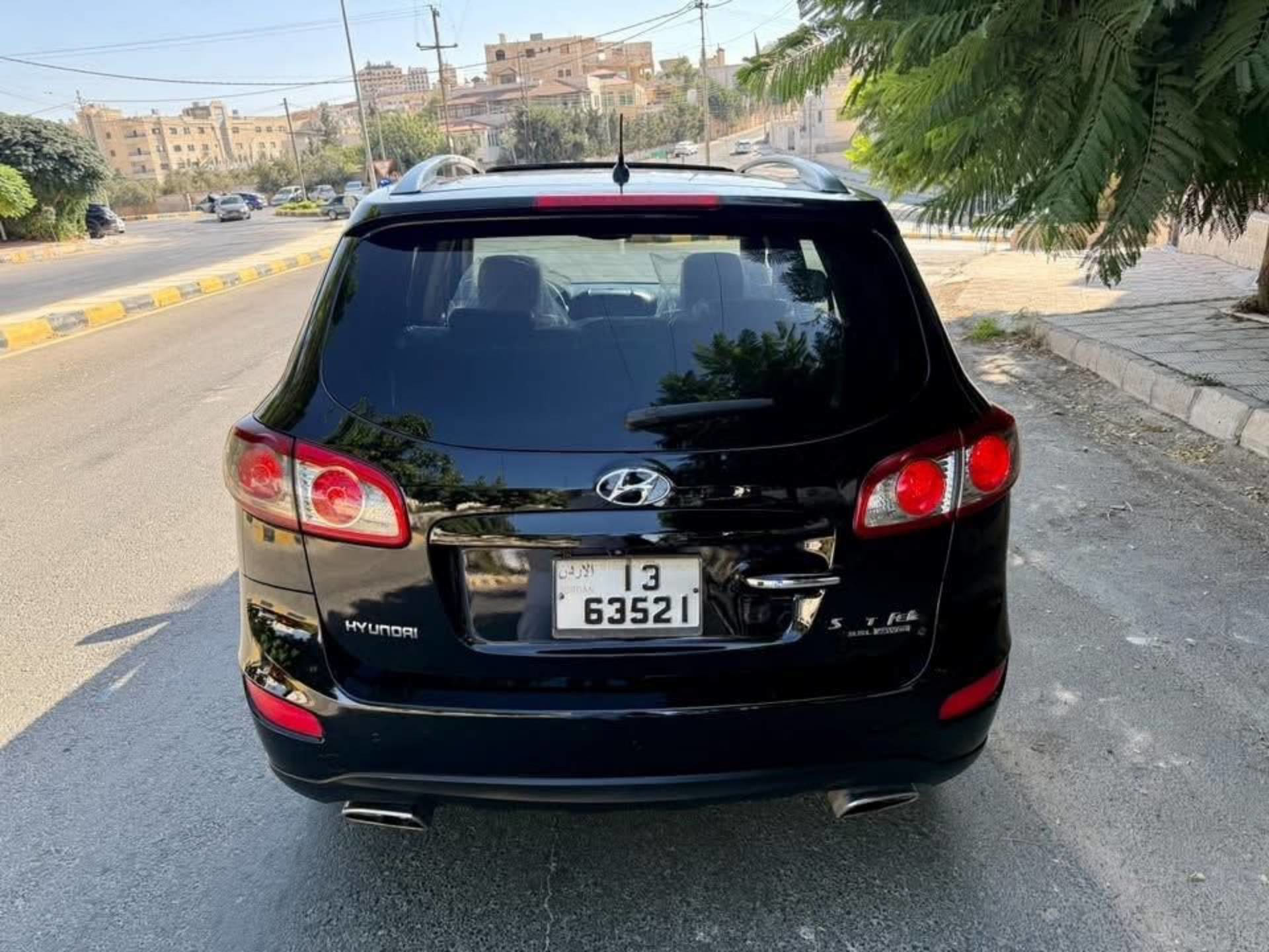 Hyundai Santa Fe 2011
