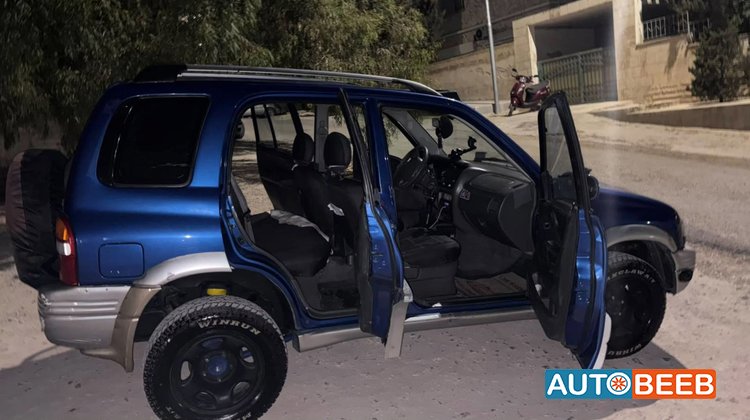 Suzuki Grand Vitara 2000