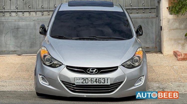 Hyundai Avante 2011
