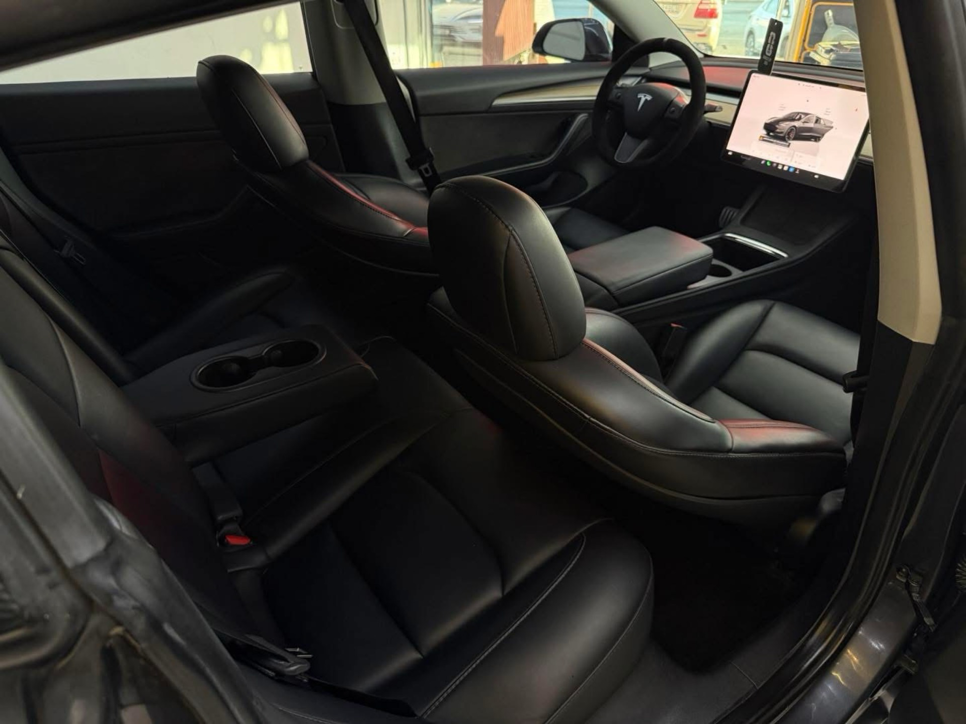 Tesla 3 2023