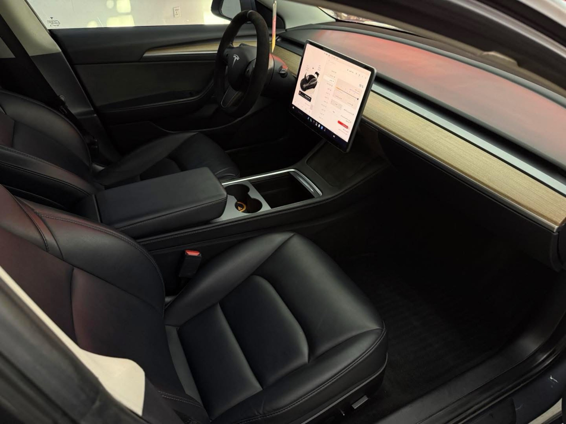 Tesla 3 2023