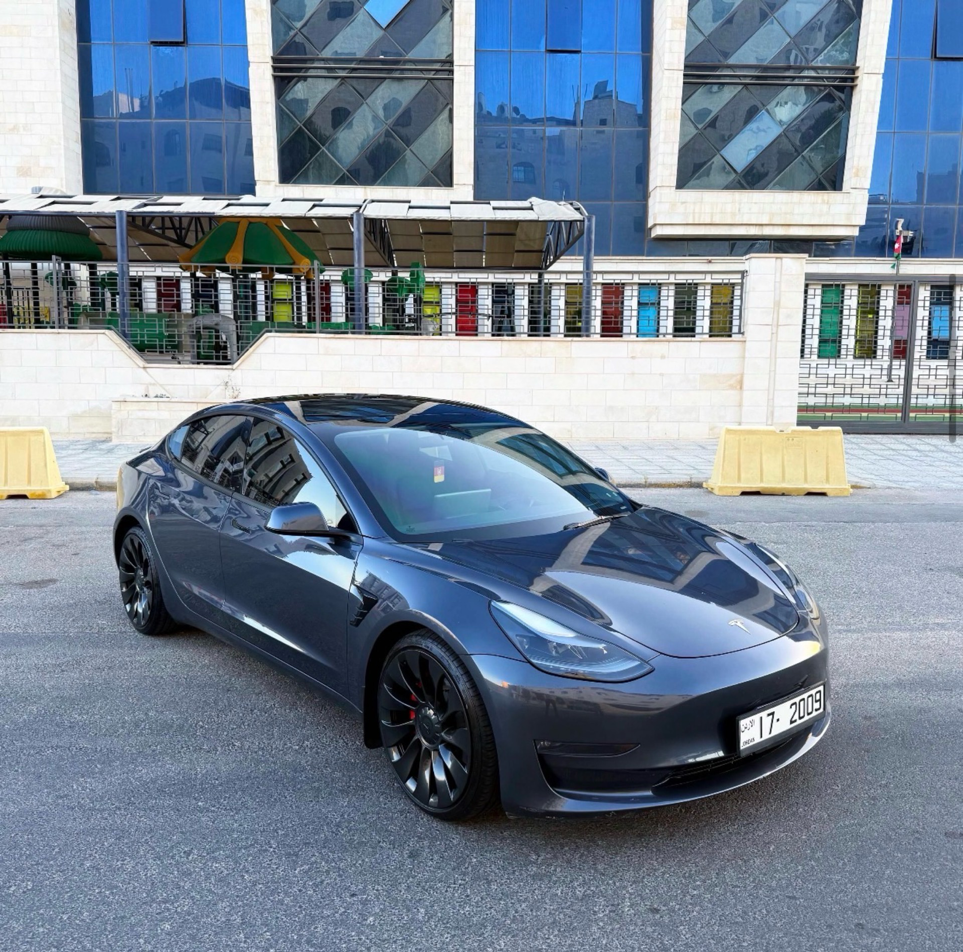 Tesla 3 2023