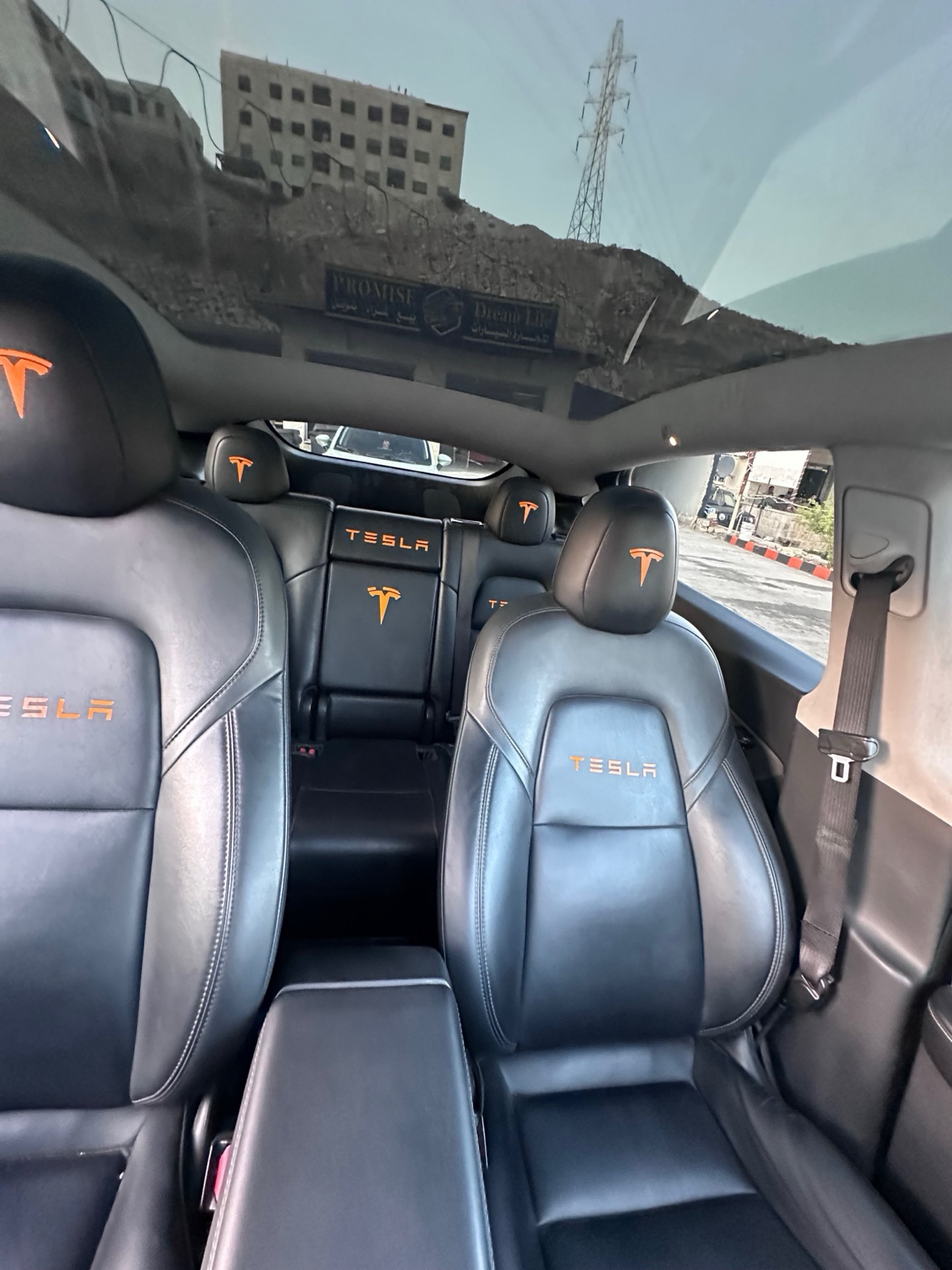 Tesla Y 2021