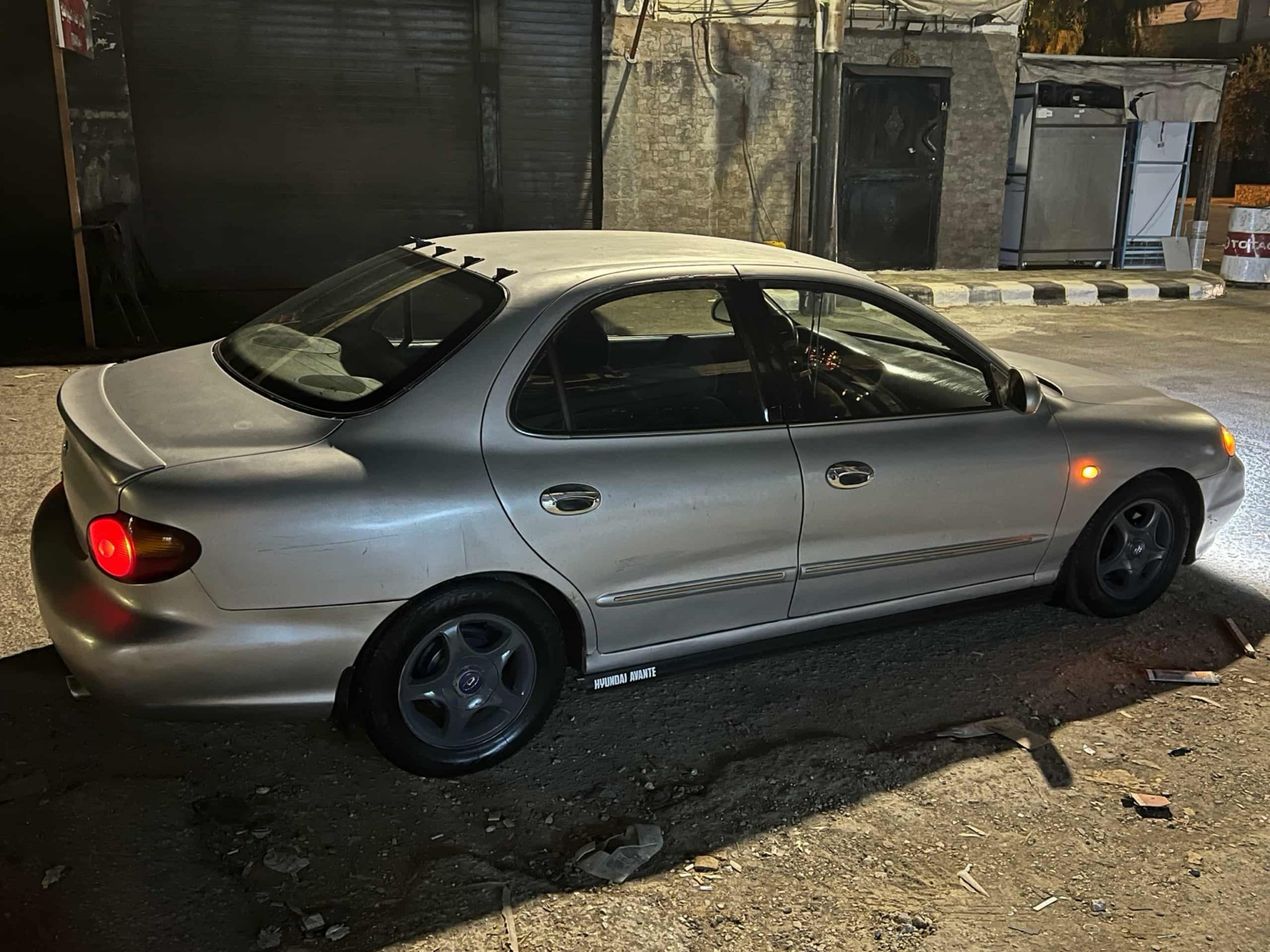 Hyundai Avante 1998