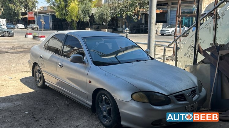 Hyundai Avante 1998