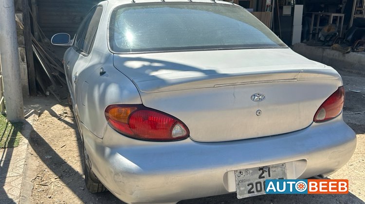 Hyundai Avante 1998