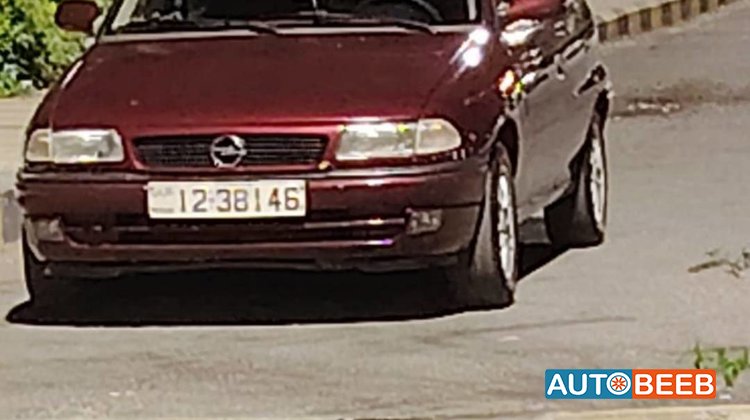 اوبل استرا 1995