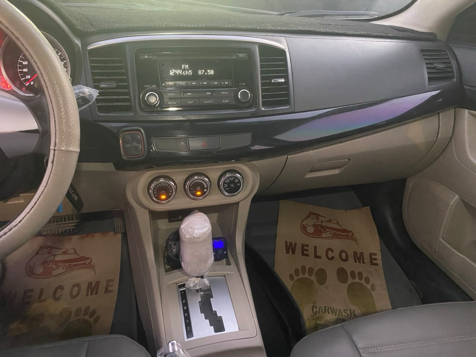 Mitsubishi Lancer 2015