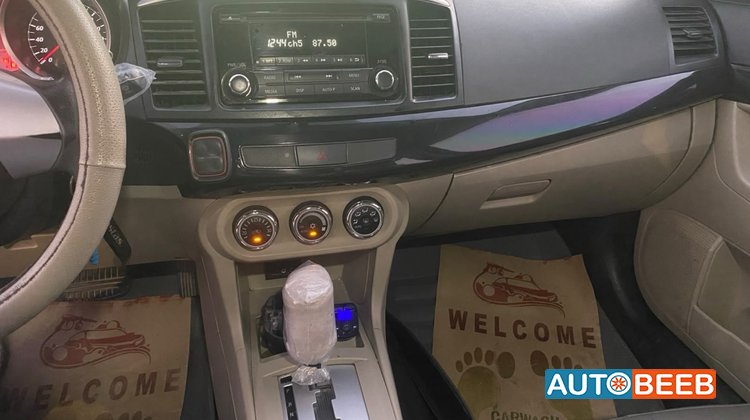 Mitsubishi Lancer 2015