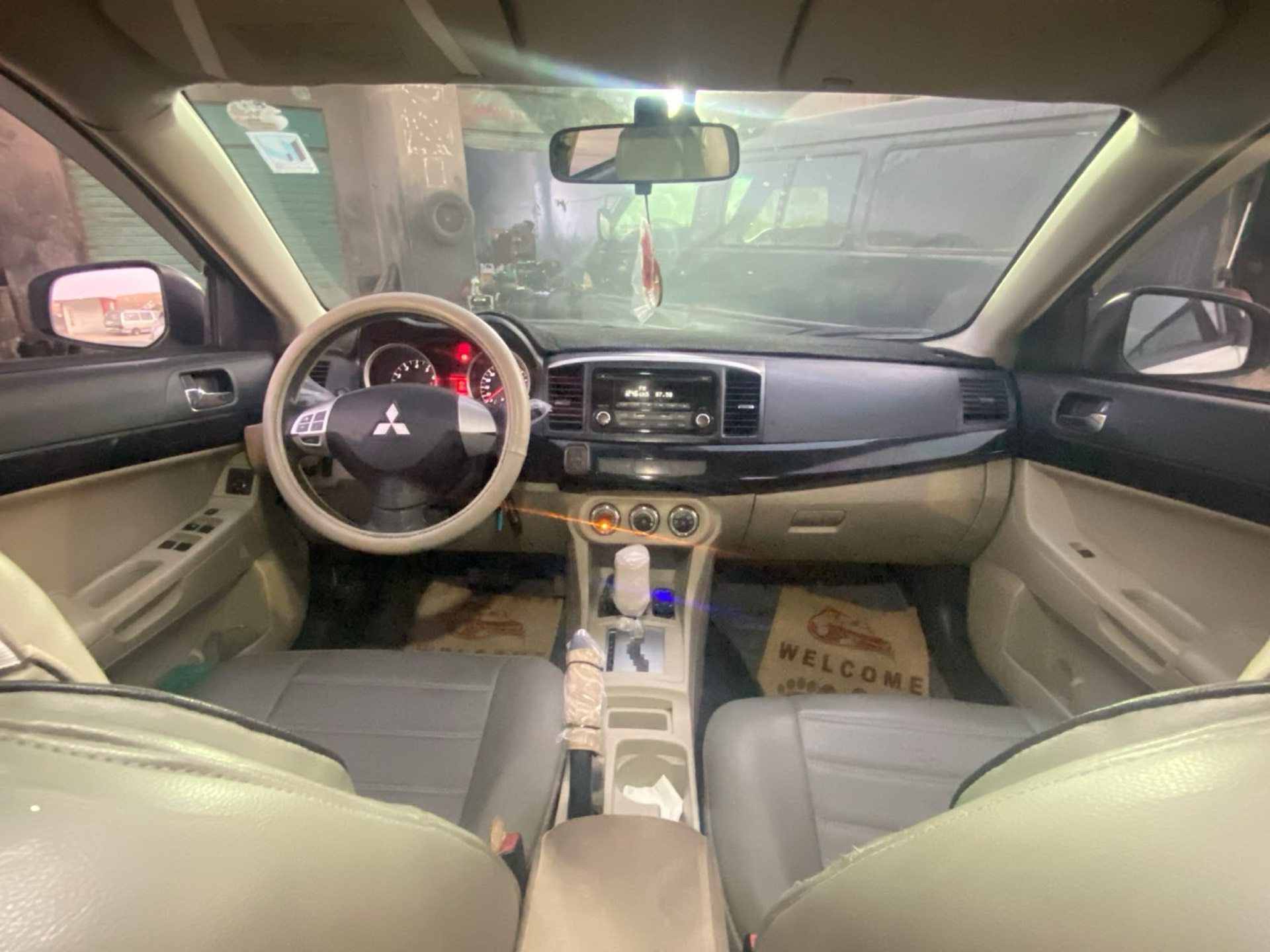 Mitsubishi Lancer 2015