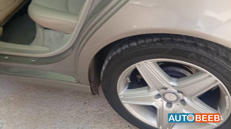 مرسيدس بنز E240 2005