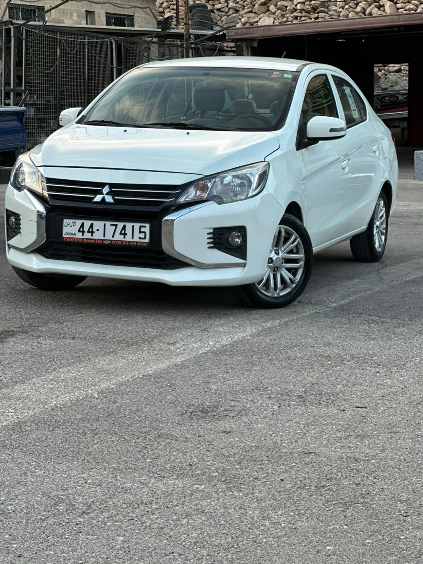 Mitsubishi Attrage 2023