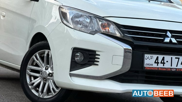 Mitsubishi Attrage 2023