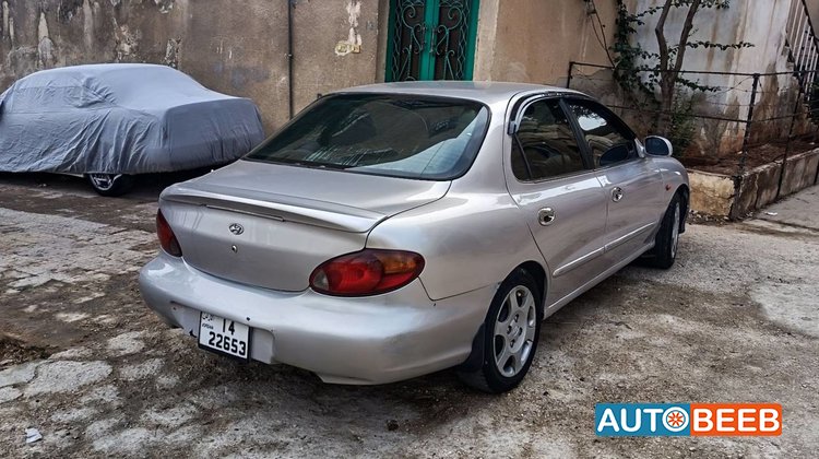 Hyundai Avante 2000