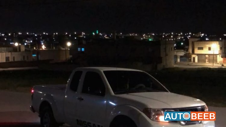نيسان نافارا 2014