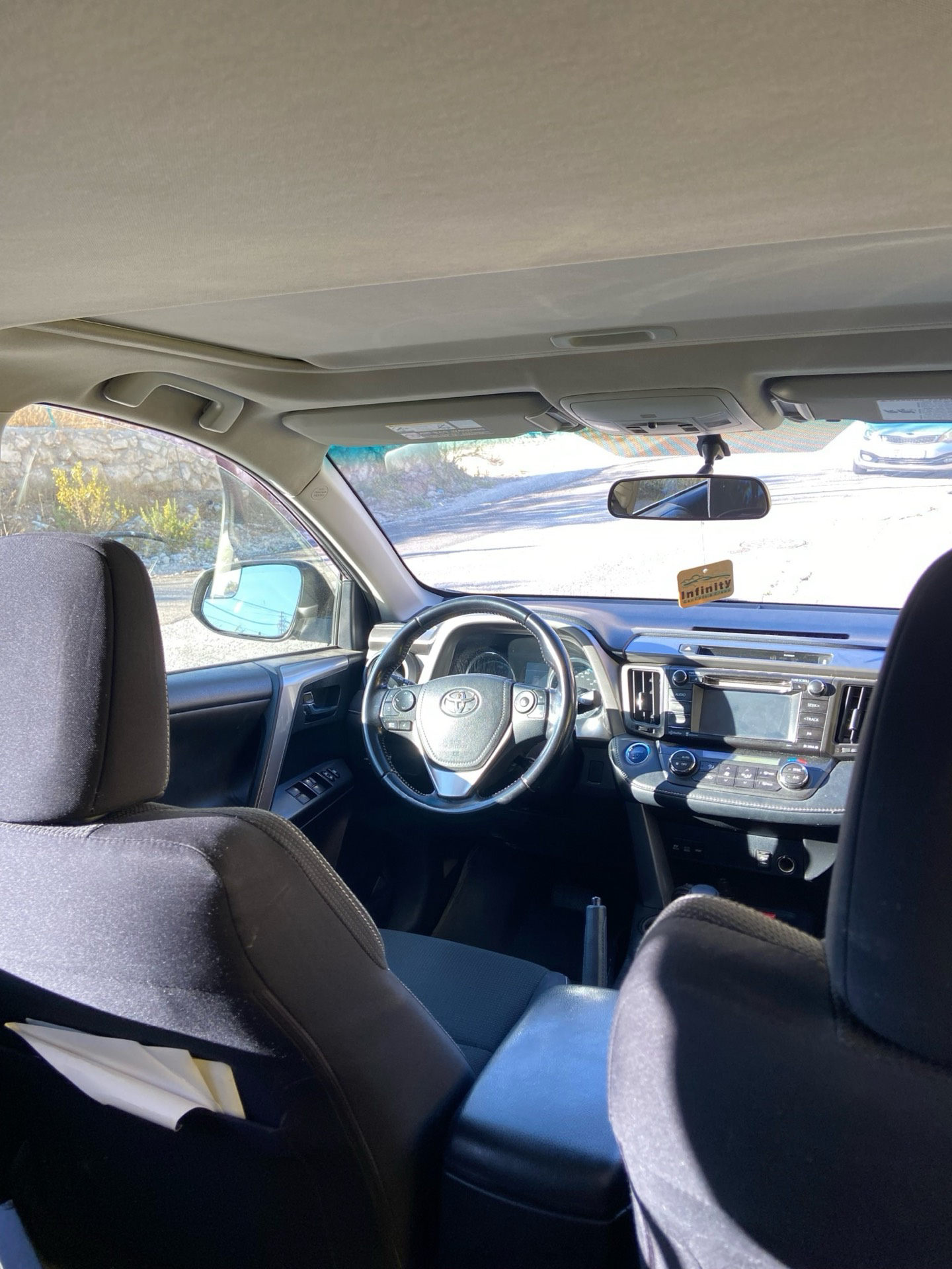 Toyota RAV4 2017