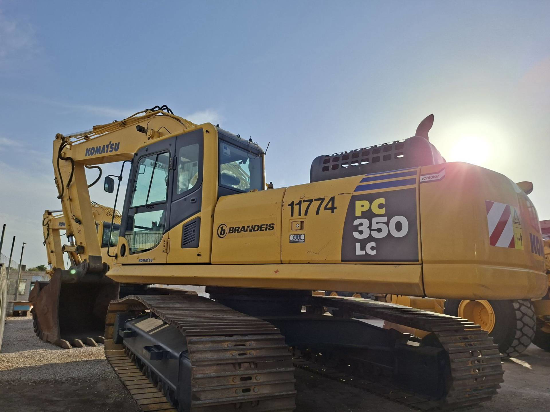 Tracked Excavator Komatsu 2010