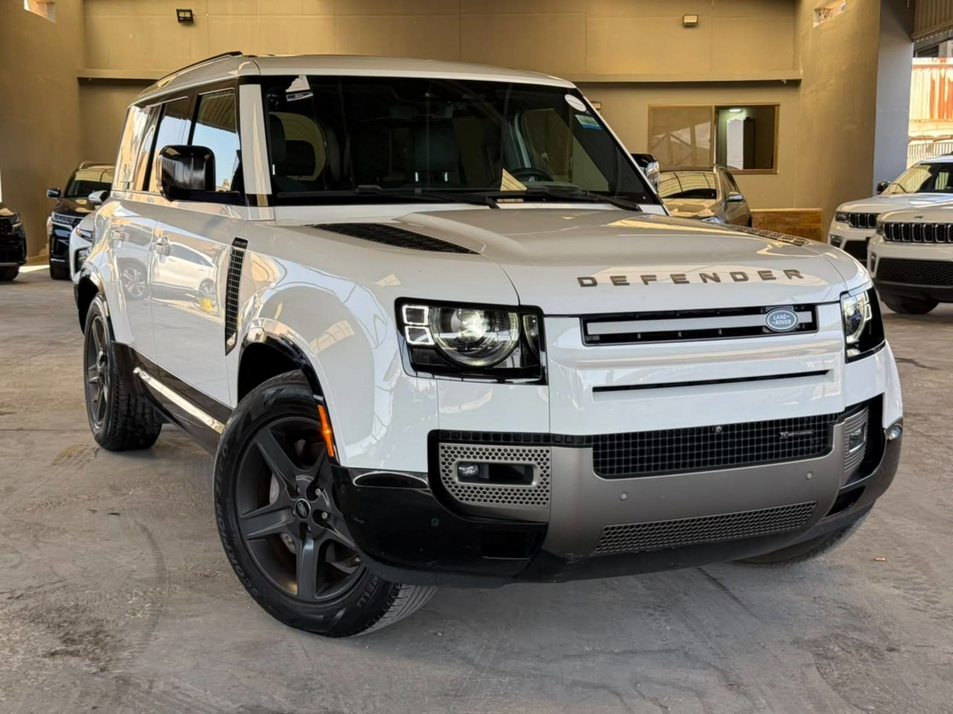 Land Rover Defender 2022